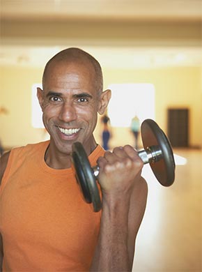 Man lifting weights