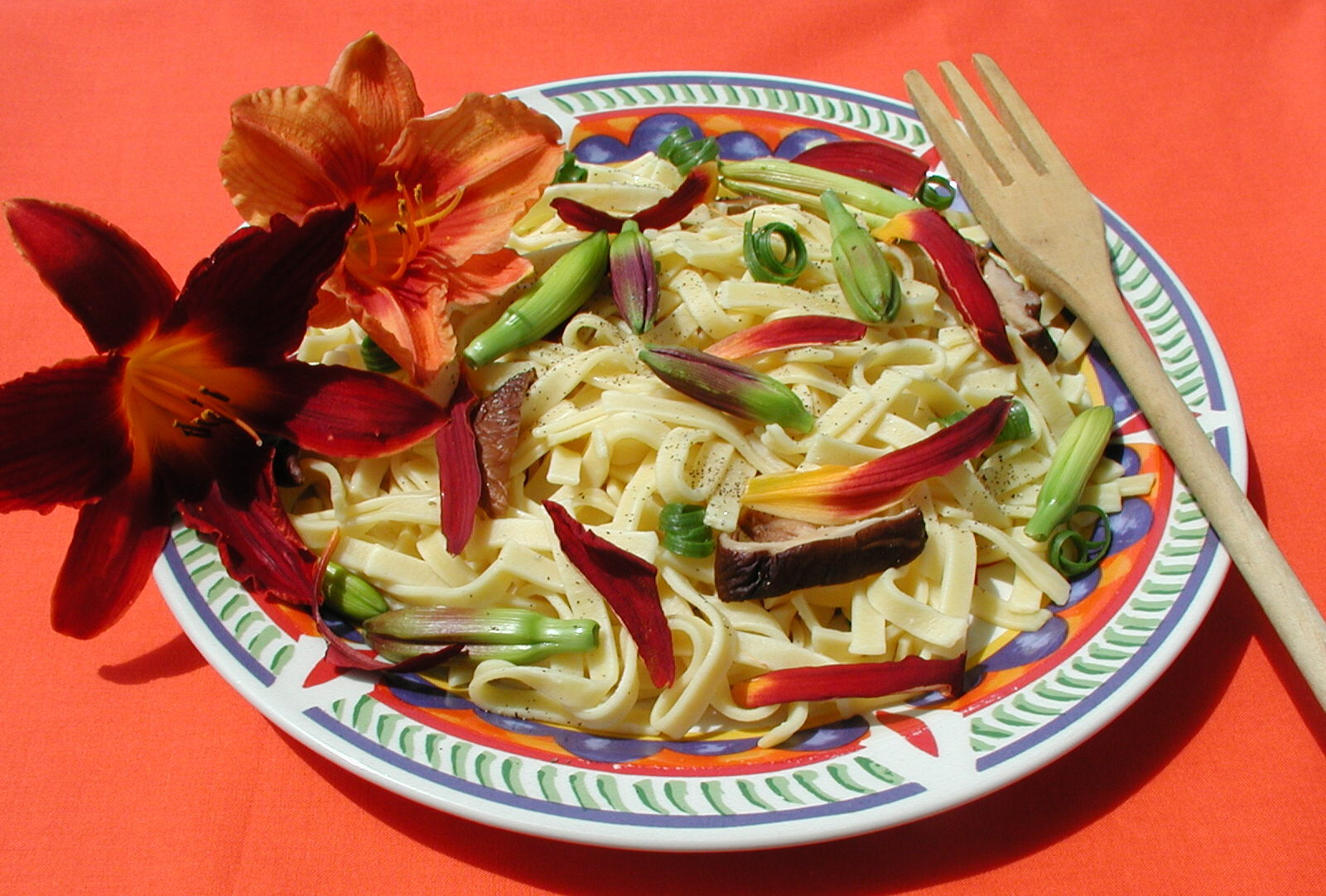 Open A meatless stir-fried daylily dish using flower buds and petals. Photo by Michele Warmund.