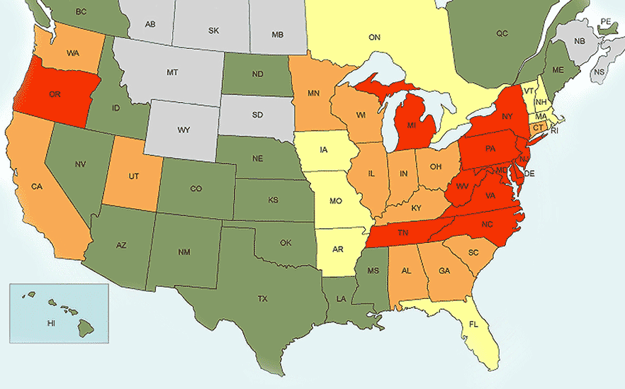 Map of United States and southern Canada. Each state or territory is a color indicating the presence and risk of brown maramoted stink bug.