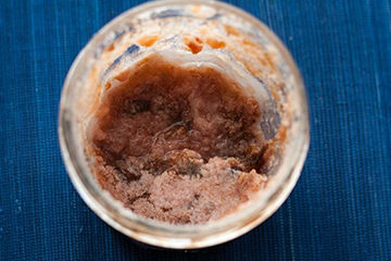 Crystalized jam in a canning jar