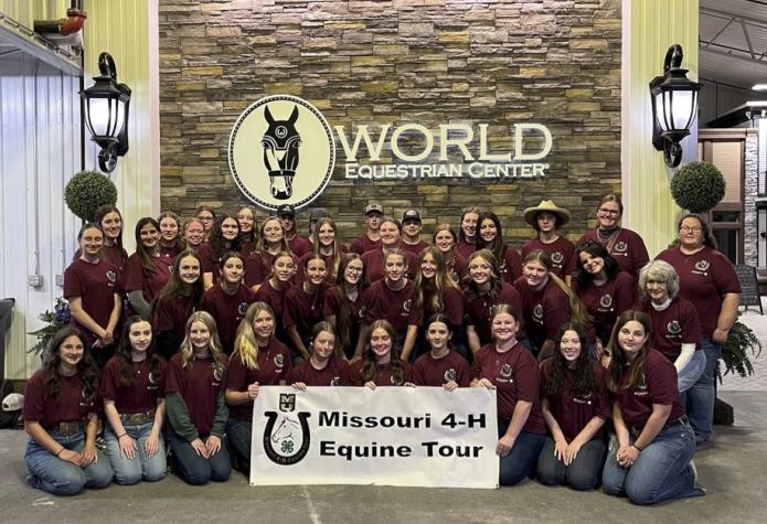 Missouri 4-H Equine Tour group