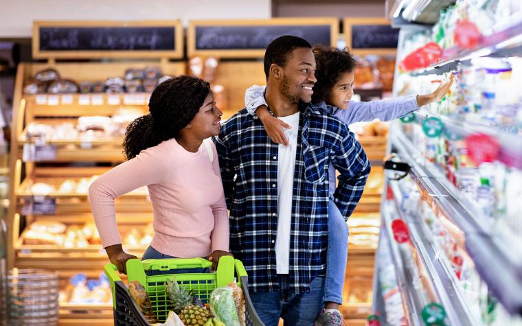 Family at the supermarket