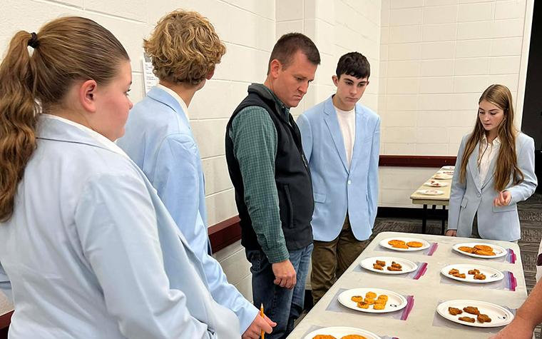 Poultry judging contest