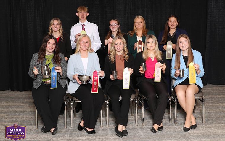 Missouri 4-H Dairy Judging Team members