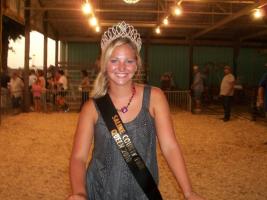 Kaleigh Summers as 2010 Saline County Fair Queen.