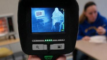 Thermal imaging gun showing an image during a class.