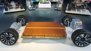 vehicle with four wheels, battery and platform