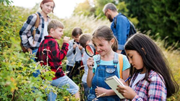 children learning in a group