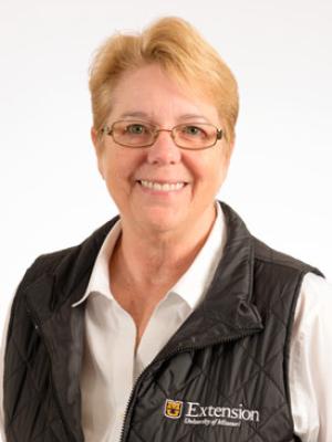 Debi Kelly