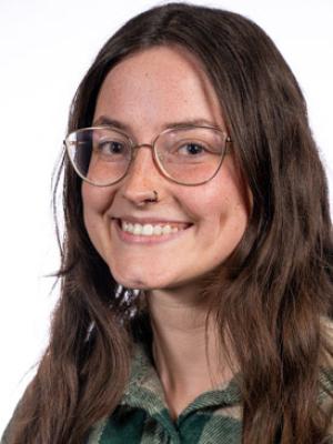 Jazmin Phares, YOUTH PROGRAM ASSOCIATE