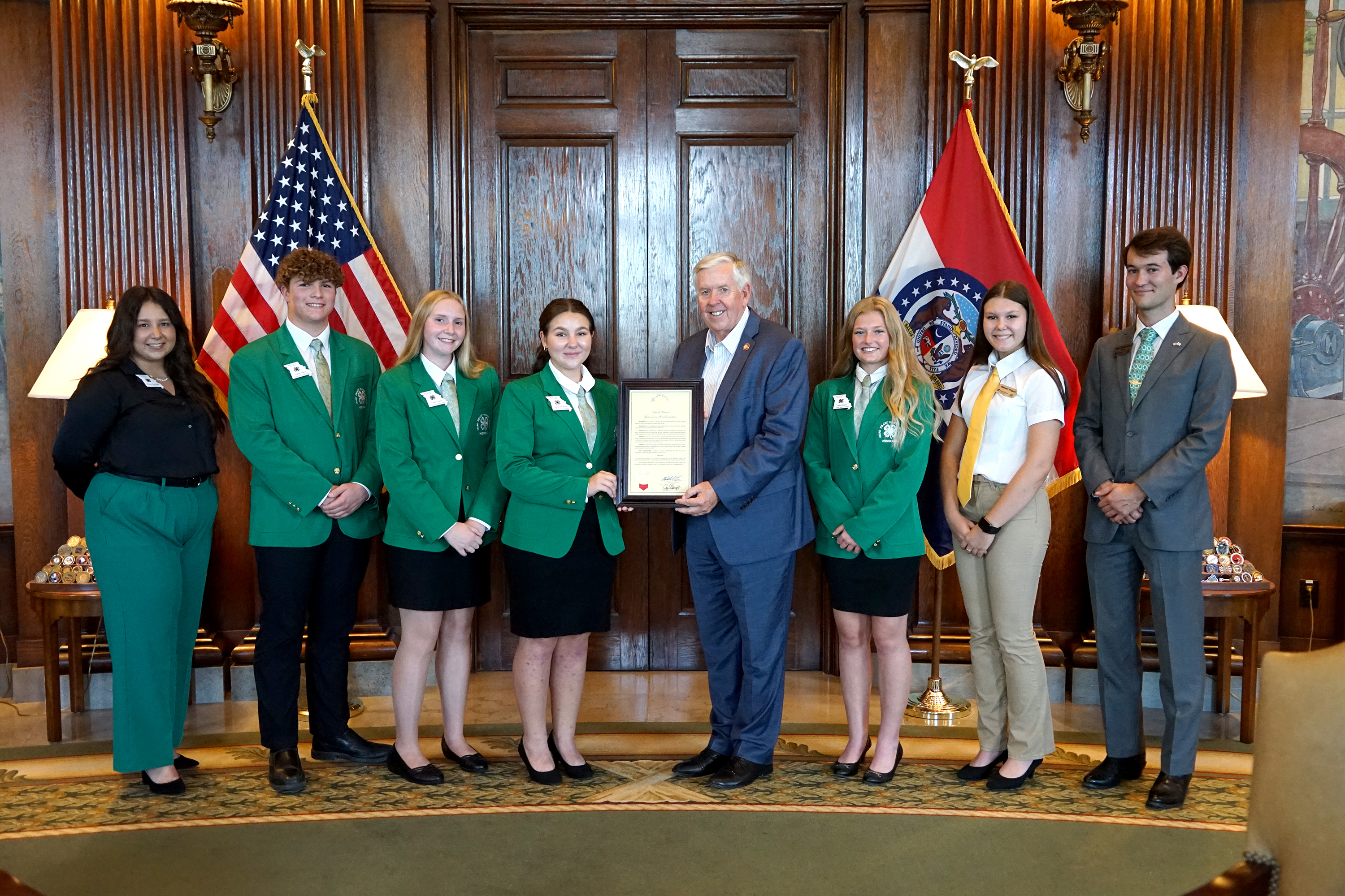 Missouri 4-H Week